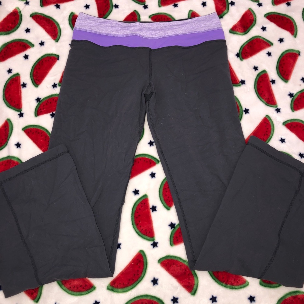 Lululemon yoga pants